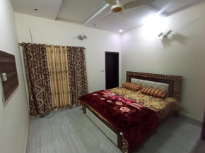 Newly Furnished 2 Bedrooms house at prime location